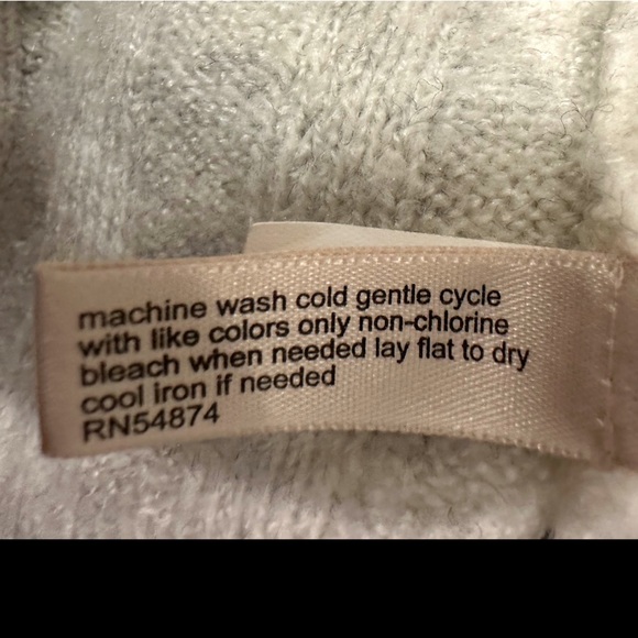 The Limited Women's Light Gray Cardigan - Picture 4 of 5